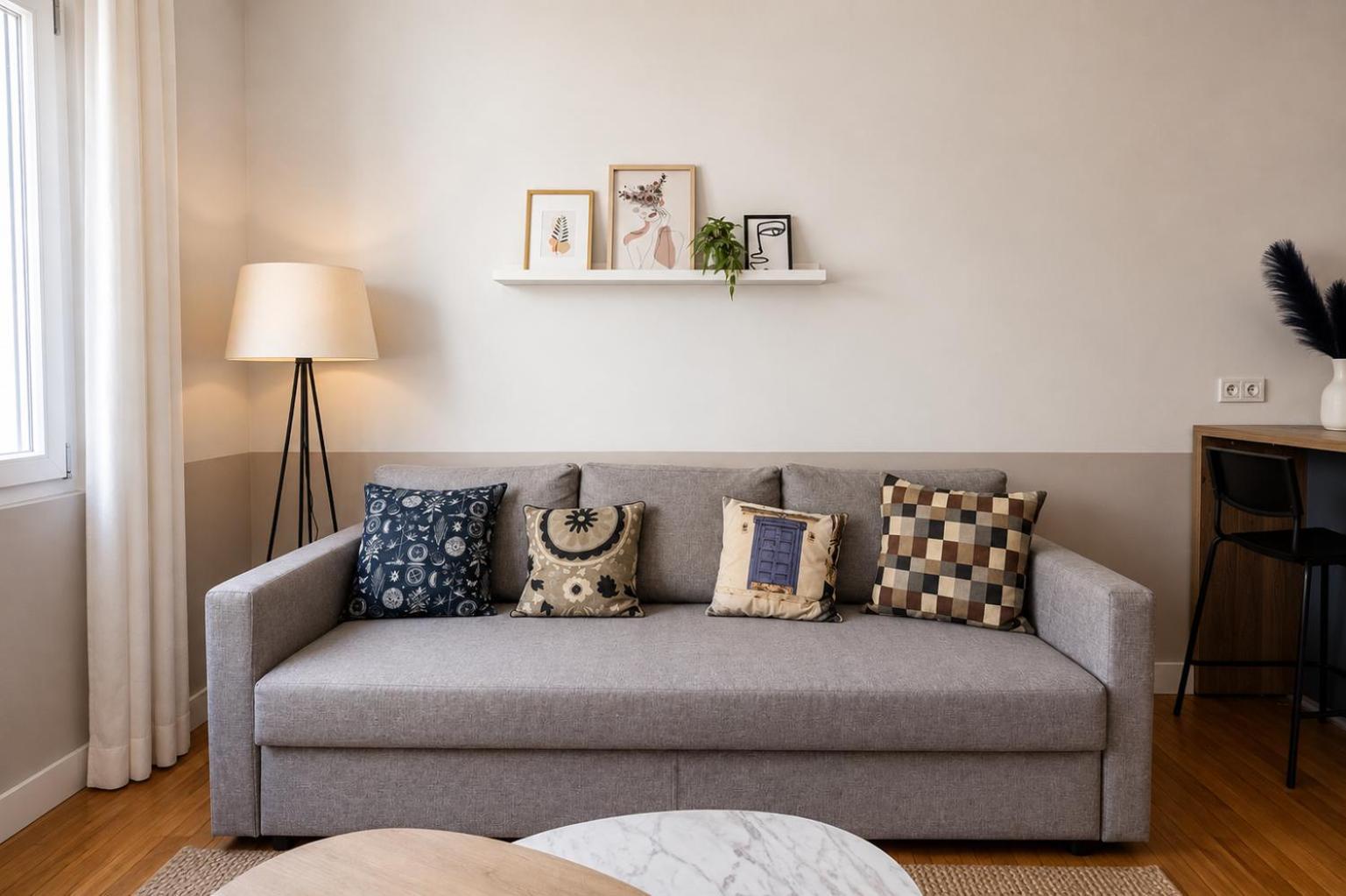 One-Bedroom Apartment
